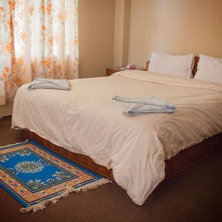 Hotel Metropolitan Kantipur Катманду Екстериор снимка