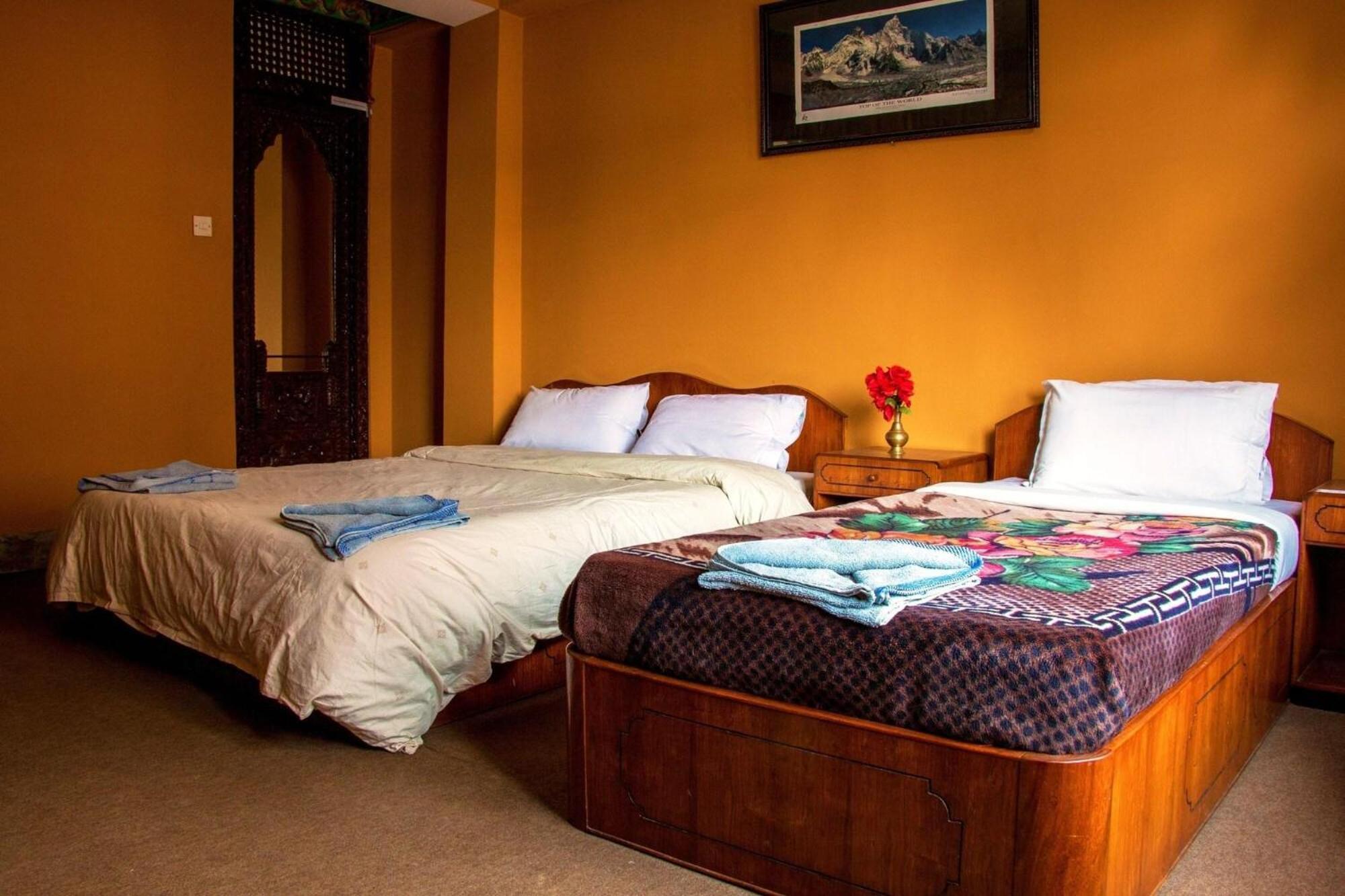 Hotel Metropolitan Kantipur Катманду Екстериор снимка