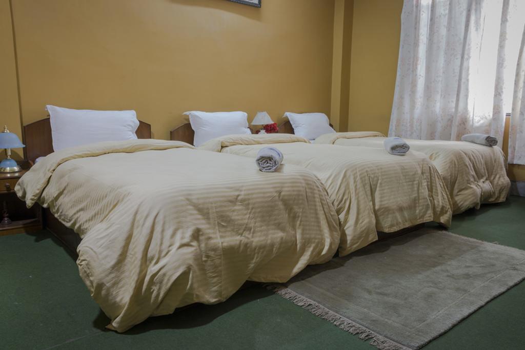Hotel Metropolitan Kantipur Катманду Екстериор снимка
